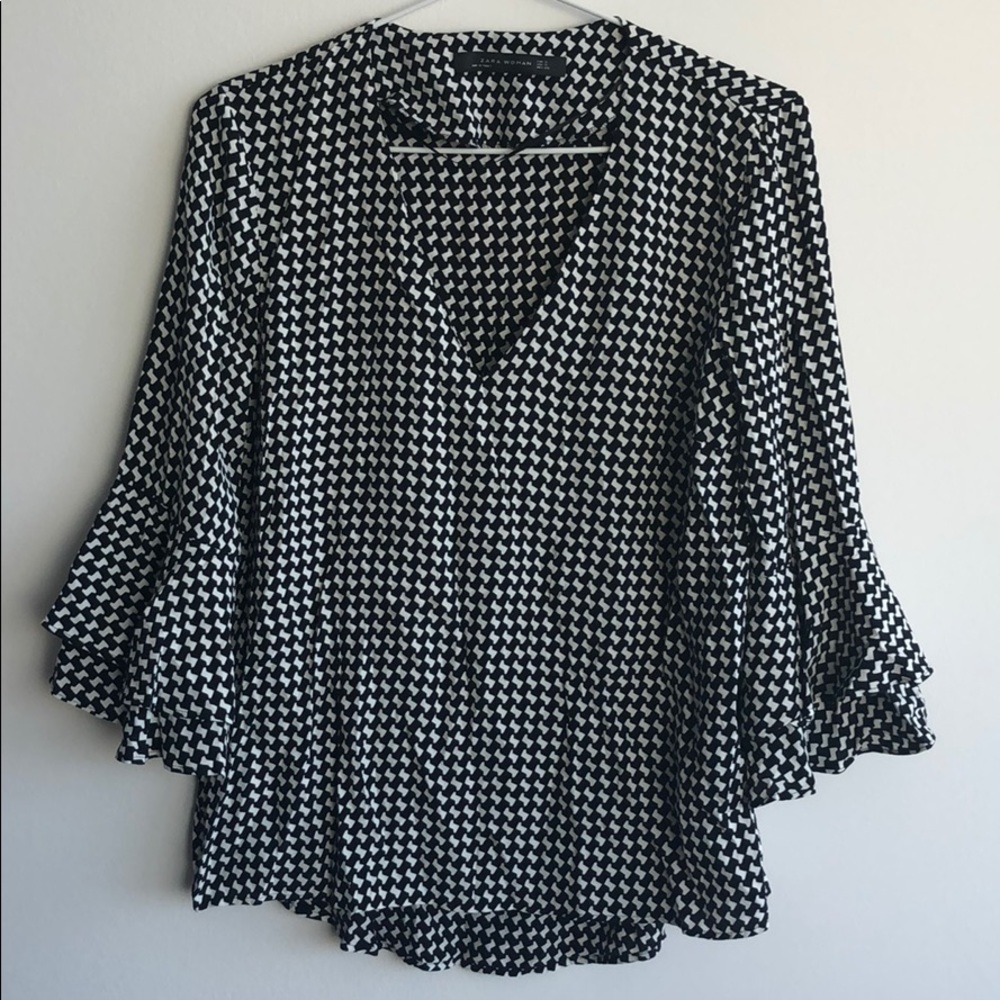 Zara Printed V Neck Top